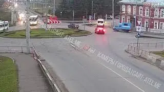 Рыбинск ДТП Круг Соборная площадь  06 11 2018