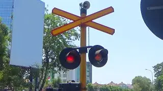 Perlintasan Kereta Api NATAYA PUTRA RSI Wonokromo Surabaya