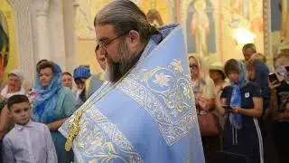ПРИНЕСЕНИЕ КОВЧЕГА С ЧАСТИЦЕЙ ПОЯСА ПРЕСВЯТОЙ БОГОРОДИЦЫ В ГЕЛЕНДЖИКЕ