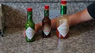 Самые популярные острые соусы США -- TABASCO.