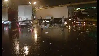 ДТП МКАД, фуры перегородили все полосы