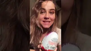 БатлФуд | Обзор на БОЛЬШОЙ KINDER СЮРПРИЗ. Игрушка из киндер сюрприза не собирается!