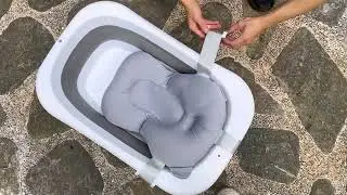 Chenshia  Foldable Portable Baby Bath Set with a Baby Suspension Pad