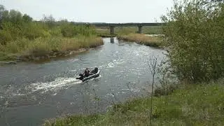 Подъём по реке Свияга. Штурм переката в водоизмещающем режиме (Мост у с. Полдомасово)