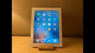 Unboxing an iPad 2 on iOS 9 - A Boring Video
