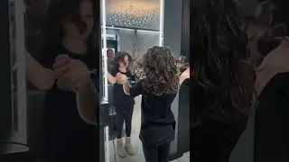 Чтобы помочь ребенку полюбить себя, познакомьте его с местом, где обожают кудри