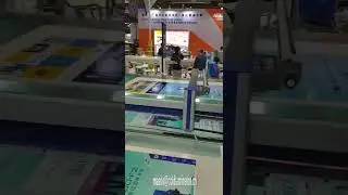 LF1325-B4 Cold Flatbed Laminator in Shanghai Exhibition