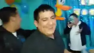 Torta en la cara cumple de Mathias primer añito