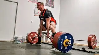 502KG Deadlifter Sets A New PR