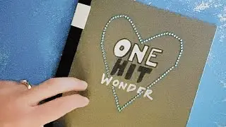 Isabella Manfredi - One Hit Wonder (Official Lyric Video)