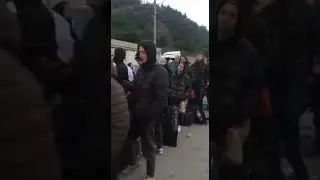 Пробка в 30 километров на границе России и Грузии