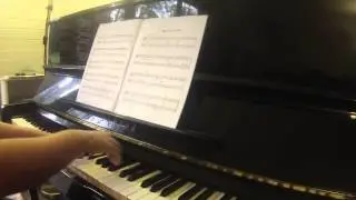 Piggy in the Middle by Pam Wedgwood  |  Up-Grade! Piano Grades 0-1