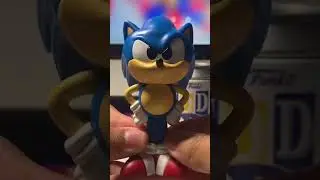 Sonic the Hedgehog Funko sodas common and chase review short