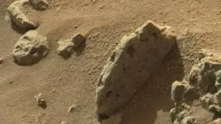 (CNSA) The China National Space Administration released new photographs of Mars on Friday