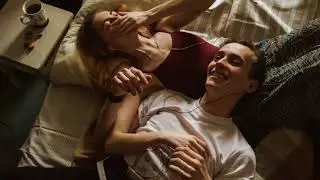 E V O L U T I O N - Girlfriend
