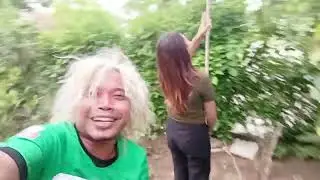 ngaripiu cewek cantik suka rujak benda