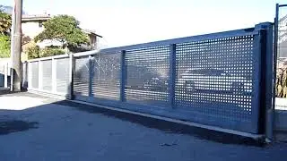 Cancello scorrevole telescopico 14 m interno