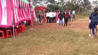 Đám cưới em byen