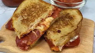 Pizza Grilled Cheese