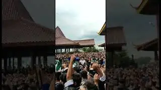 SUASANA Pemindahan makam GURU besar IKS.PI kera sakti Bp R.Totong Kiemdarto ke padepokan.