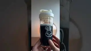 The Colour Of This Drink! 😱🖤