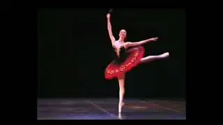 Екатерина Максимова  и Анастасия  Волочкова в роли Китри