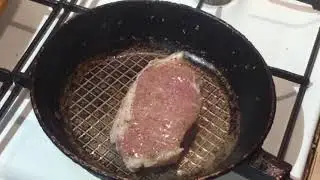 КАК ЖАРИТЬ СТЕЙК