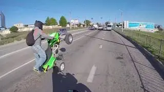 Stunt Kawasaki KFX450R