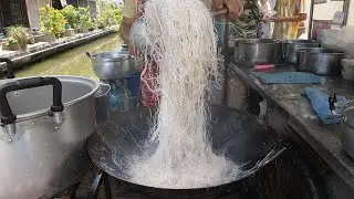 걸쭉한 돼지고기 볶음국수, 3시간만 영업하는곳! / fried noodles with sweet and sour pork - thai street food