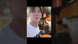 A date with Leo at the night market 🥰 #빅스 #vixx #레오 @jungtw_leo