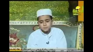 طفل يقلد الشيخ عبد الباسط رائع.mp4