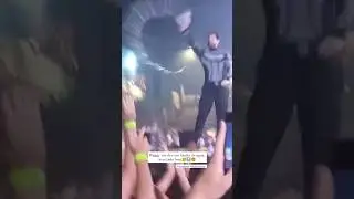 Aquele momento em que o Alok te dá um banho de água da garrafa😅🤣