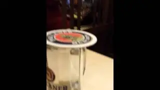 Bierdeckel Trick (Magic)