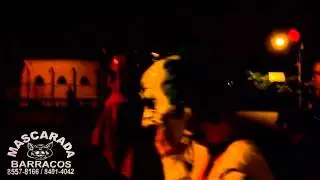 Bievenida al 2014 con Mascarada Barracos