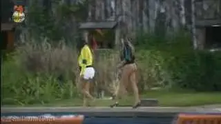 Fio dental e salto alto - A Fazenda - Manoela