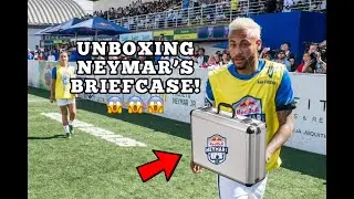 Unboxing Neymar's briefcase !