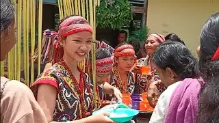 Sisialo (Penyambutan Tamu) saat Acara Adat suku Dayak Tamambaloh
