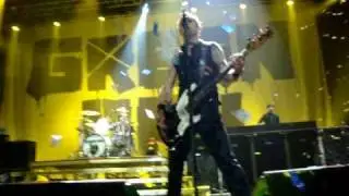 Green Day - Minority