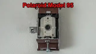 Camera – Polaroid Model 95