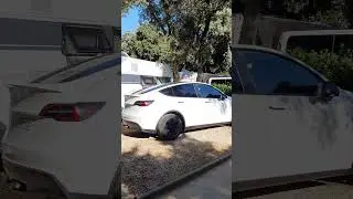 ТЕСЛА С ВОНВАГЕН. TESLA MIT WOHNWAGEN.  #shorts