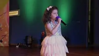 2019 ★ Ella Fisher | 6 years | Ramat-Gan, Israel ★ Competition ★ «Kaleidoscope» (Israel)