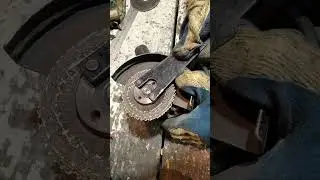 Сапка и болгарка