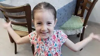 Дария и Алихан ищут сладости | Игра в Квест