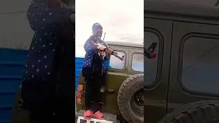 моя сестра военный 🪖