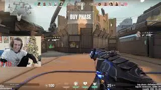 xQc sends a message to the enemy
