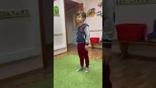 Занятие с логопедом для детей игра с мячиком #логопед #уроки