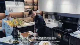 The cooperation between Chinese food and Western food