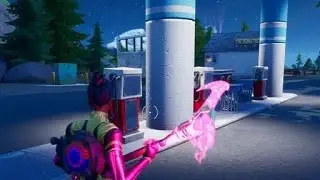 Gas Up a Vehicle at Catty Corner Location - Fortnite
