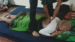 pijat tradisional urut mbak cantik. nyeri belikat