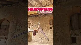 #aeriallyra #aerialflow #aerial #aerialhoop #acrobatics #poledance #lyrahoop #aerialpractice #aerial